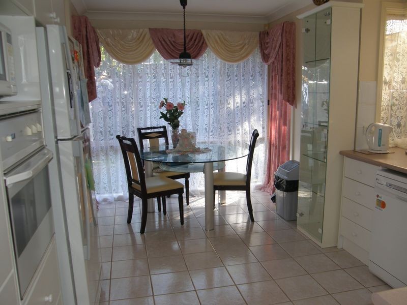 25A Antique Crescent, Woodcroft NSW 2767