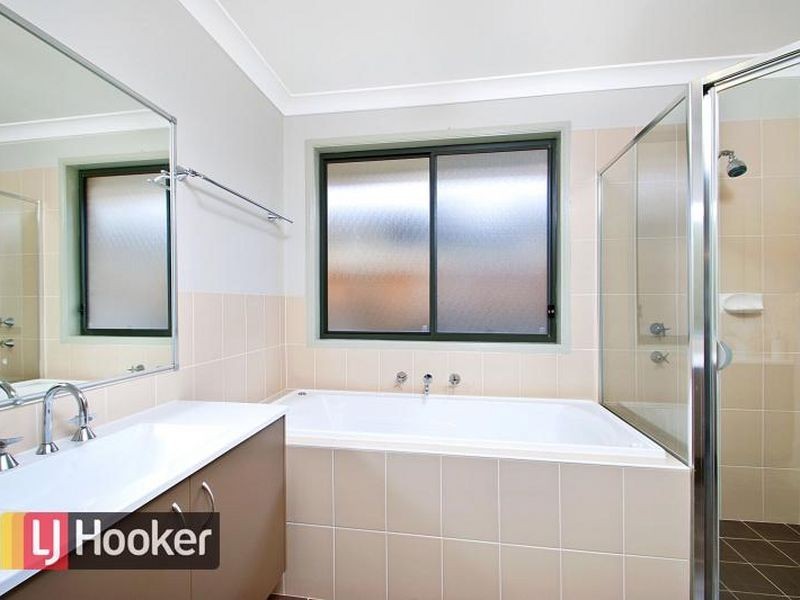 26 Lilydale Drive, Woodcroft NSW 2767