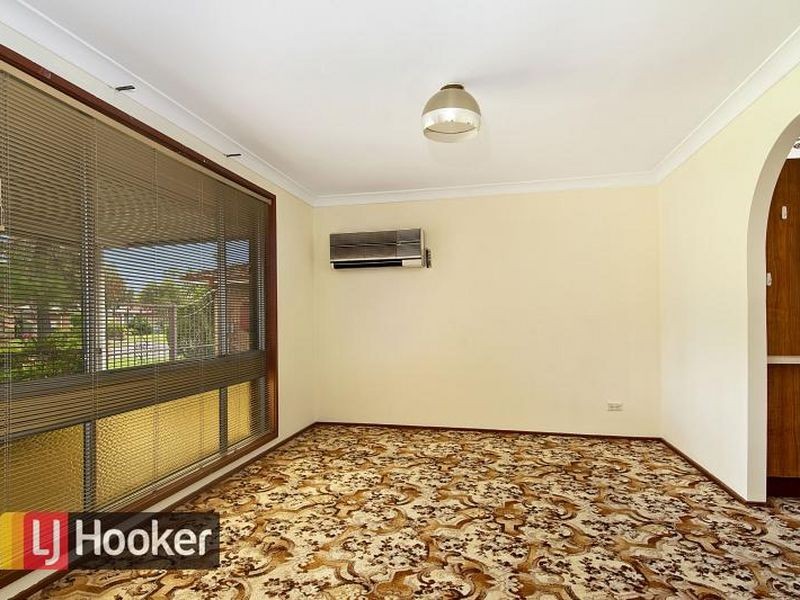 38 Falmouth Road, Quakers Hill NSW 2763