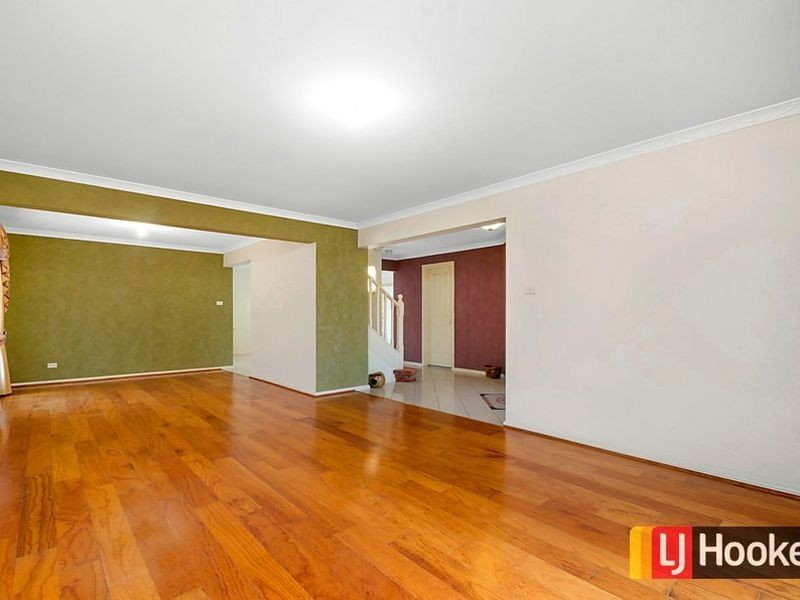 14 Guthega Close, Woodcroft NSW 2767