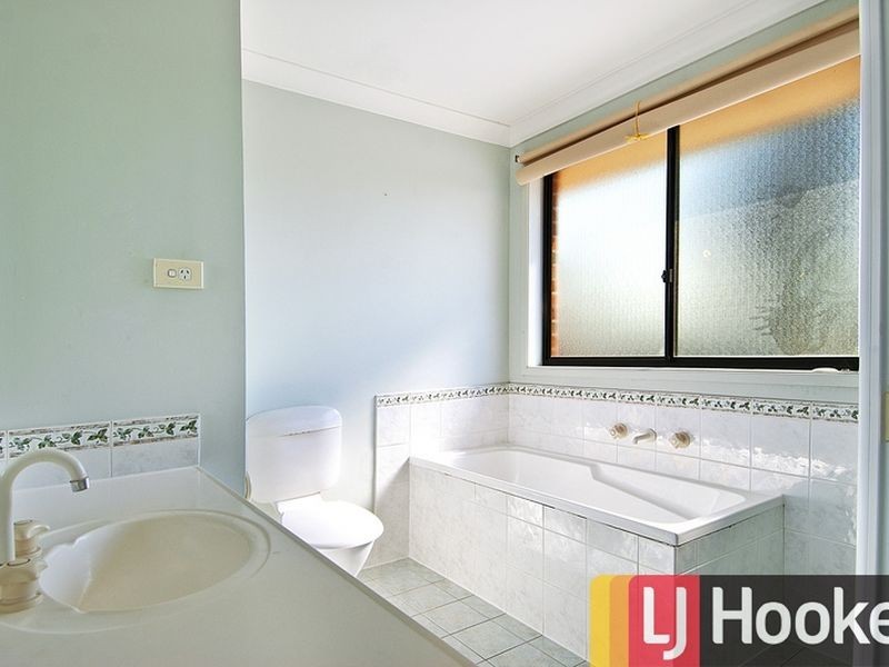 9 Lakewood Drive, Woodcroft NSW 2767