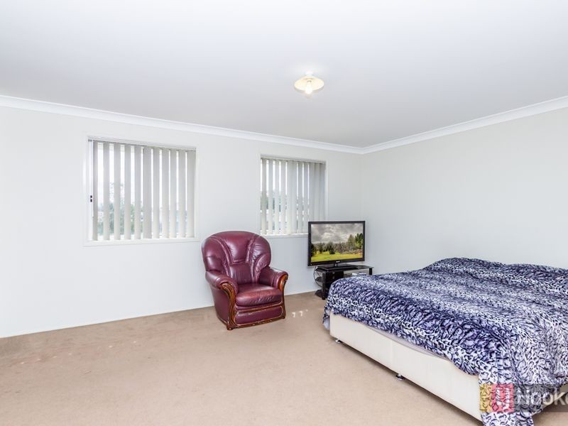 6 Bush Place, Woodcroft NSW 2767