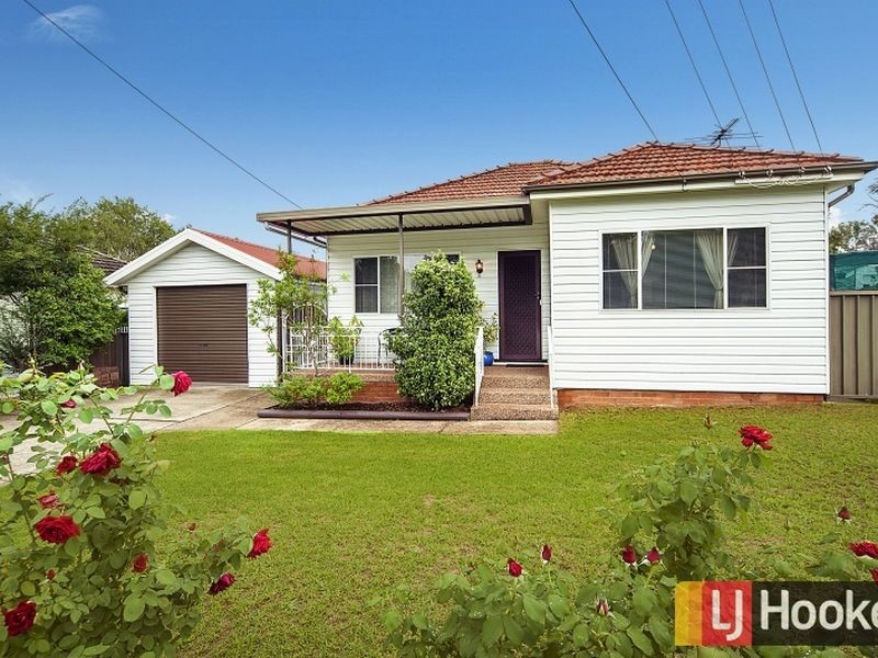 72 Hill End Road, Doonside NSW 2767