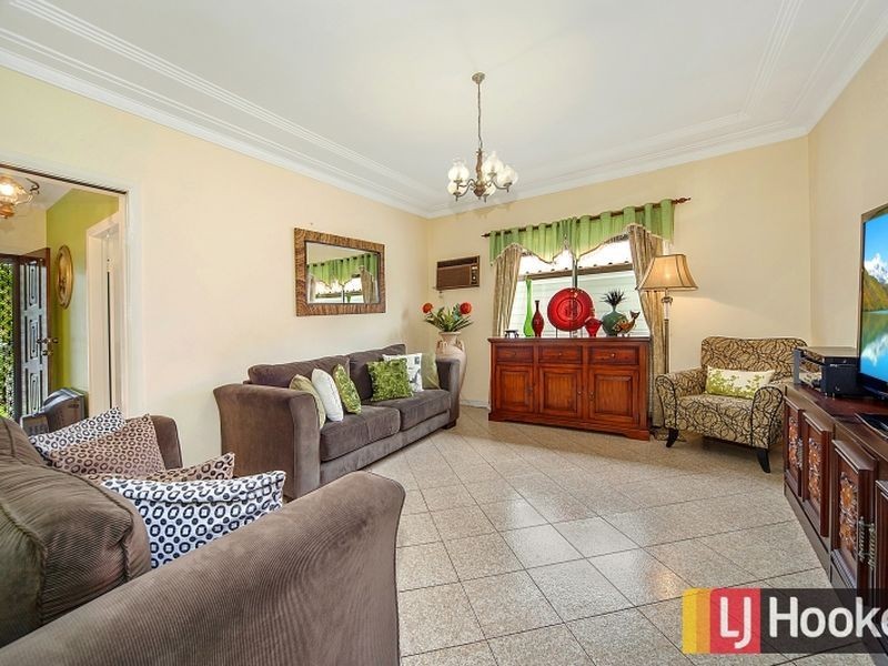 72 Hill End Road, Doonside NSW 2767