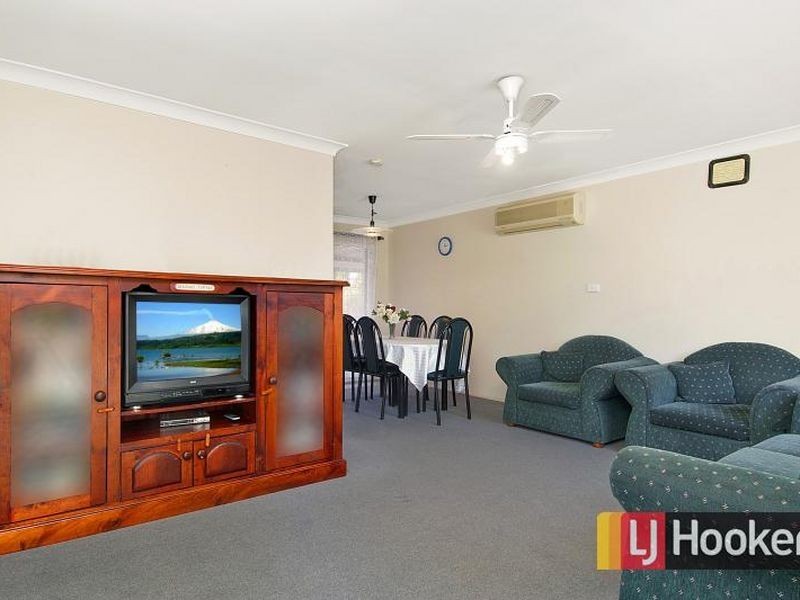 18 Aminta Crescent, Hassall Grove NSW 2761