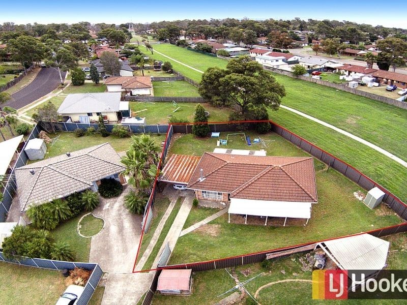 17 Camphorlaurel Court, Doonside NSW 2767