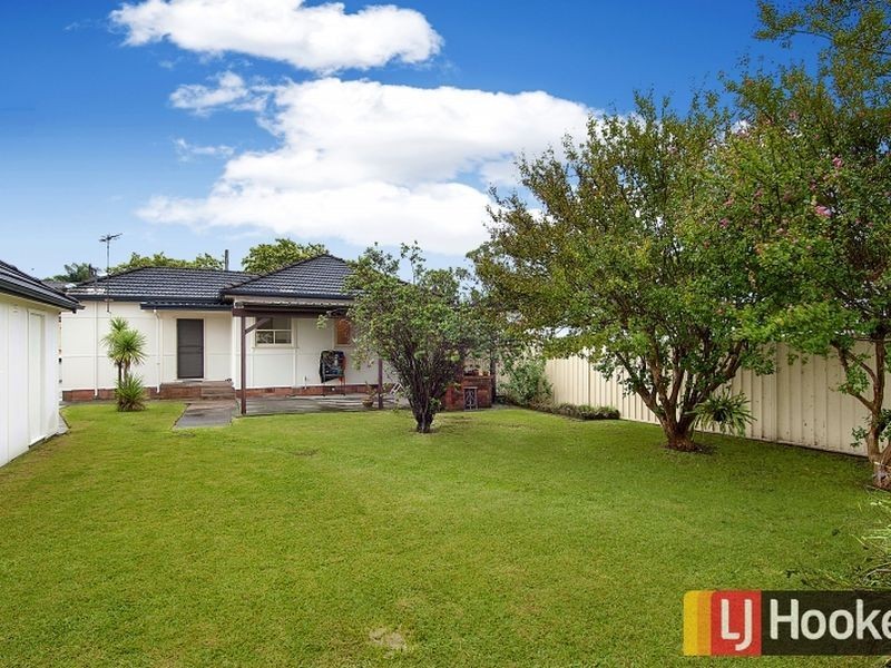 12 Fursorb Street, Marayong NSW 2148
