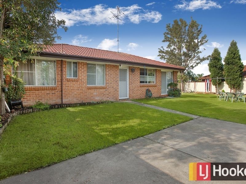8 Raupach Street, Dean Park NSW 2761
