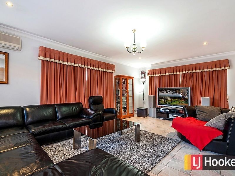 7 Jindabyne Circuit, Woodcroft NSW 2767