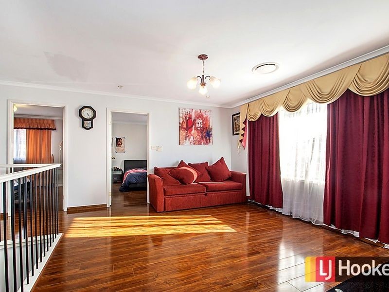 7 Jindabyne Circuit, Woodcroft NSW 2767