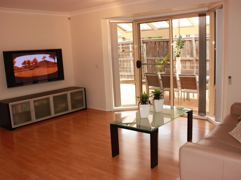 6 Pitapunga Close, Woodcroft NSW 2767