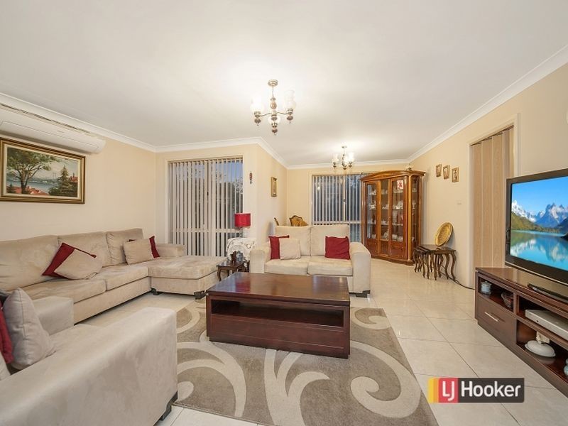 1 Wallaga Way, Woodcroft NSW 2767