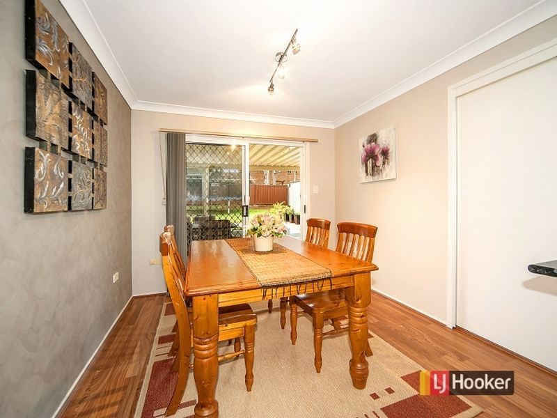 17 Batten Place, Doonside NSW 2767