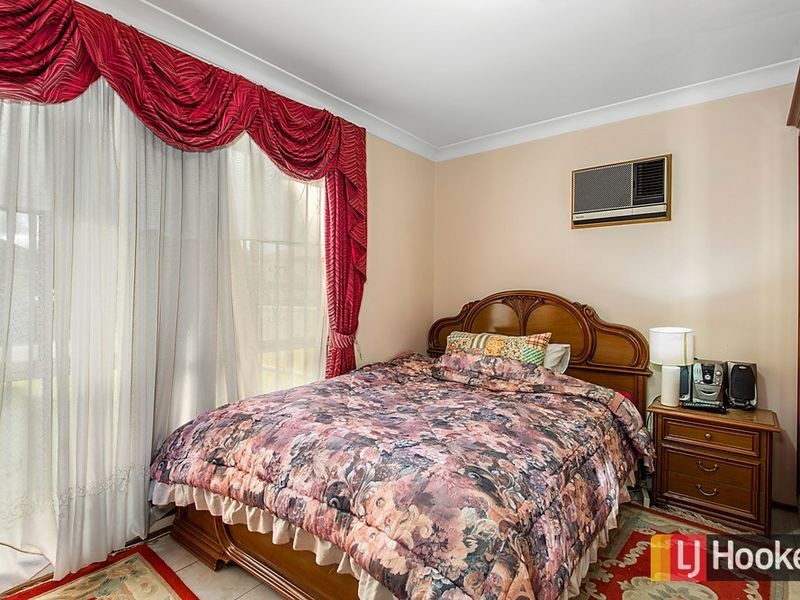 115 Colebee Crescent, Hassall Grove NSW 2761