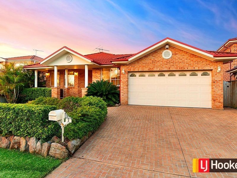 3 Talbingo Place, Woodcroft NSW 2767