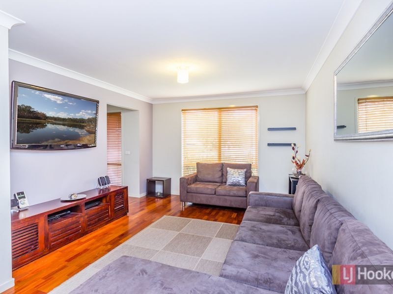 16 Silvereye Circuit, Woodcroft NSW 2767