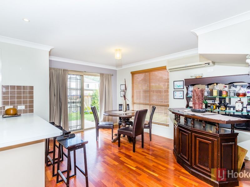 16 Silvereye Circuit, Woodcroft NSW 2767