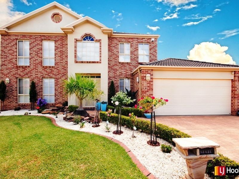 8 Cargelligo Place, Woodcroft NSW 2767