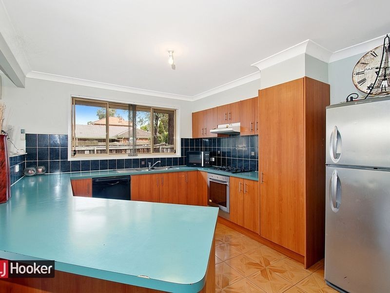 8 Pottery Circuit, Woodcroft NSW 2767