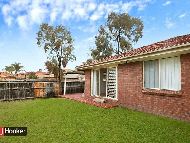 8 Pottery Circuit, Woodcroft NSW 2767