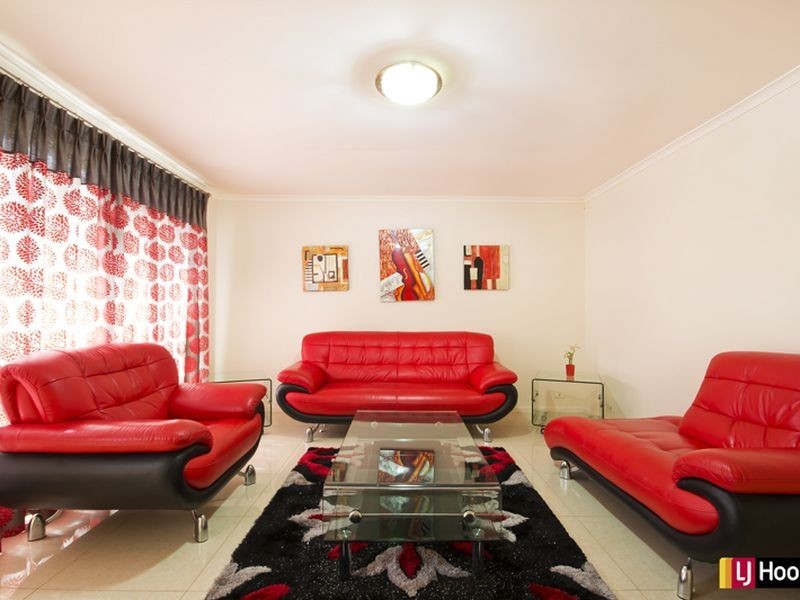 41 Burrinjuck Drive, Woodcroft NSW 2767