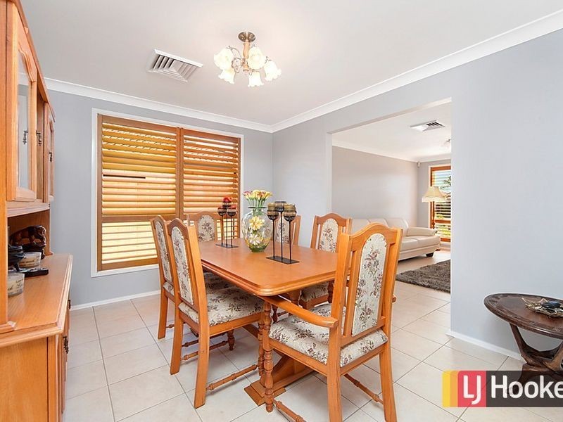 44 Jindabyne Circuit, Woodcroft NSW 2767