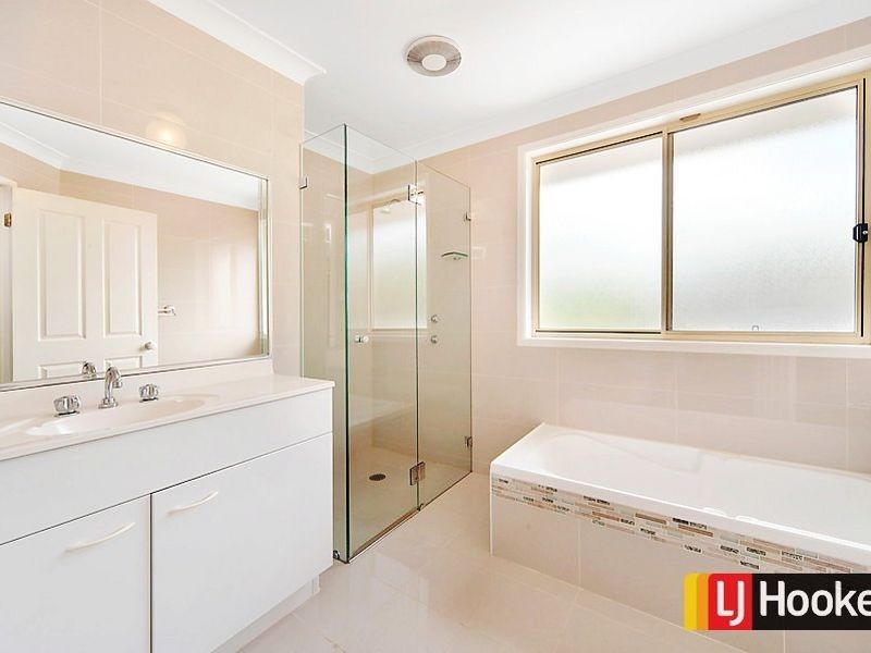 44 Jindabyne Circuit, Woodcroft NSW 2767