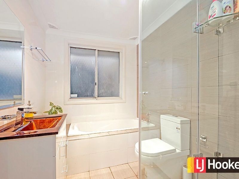 4 Temi Place, Marayong NSW 2148