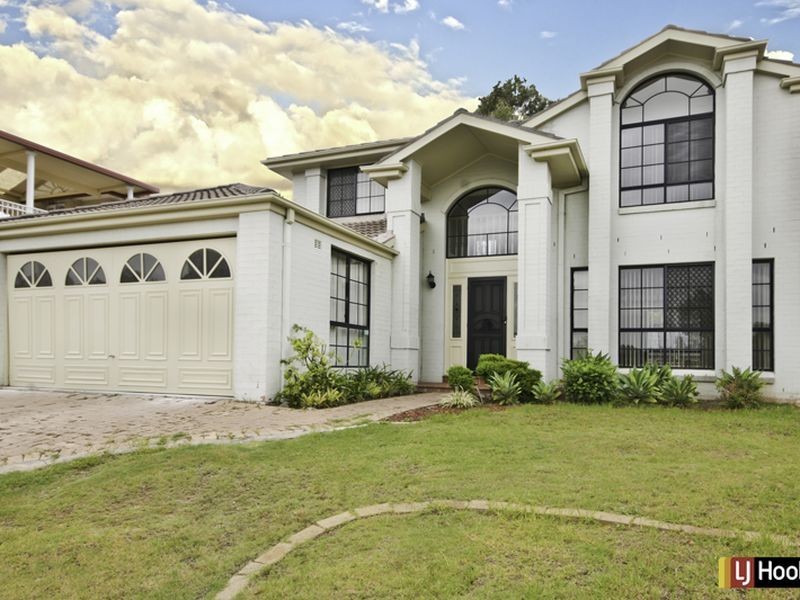 11 Waterside Grove, Woodcroft NSW 2767