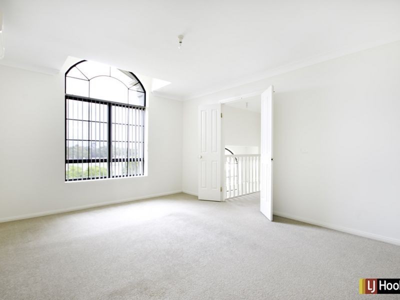 11 Waterside Grove, Woodcroft NSW 2767