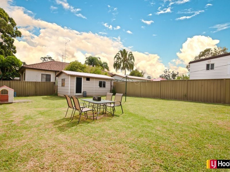 20 Macleay Crescent, St Marys NSW 2760
