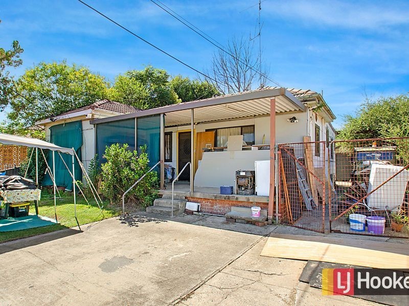 6 Fursorb Street, Marayong NSW 2148