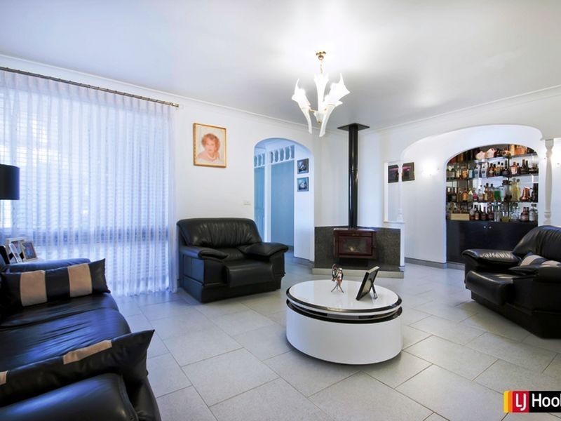 21 Buring Crescent, Minchinbury NSW 2770