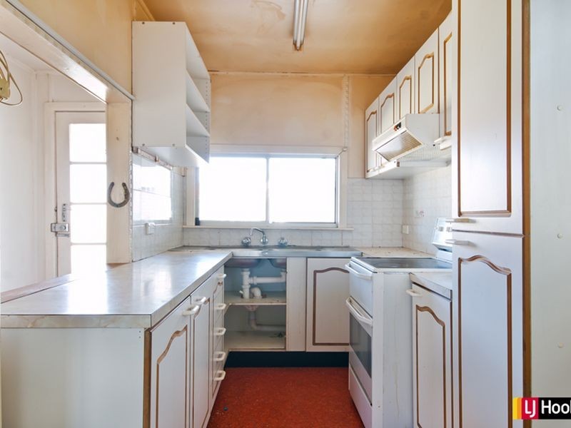 8 Fursorb Street, Marayong NSW 2148