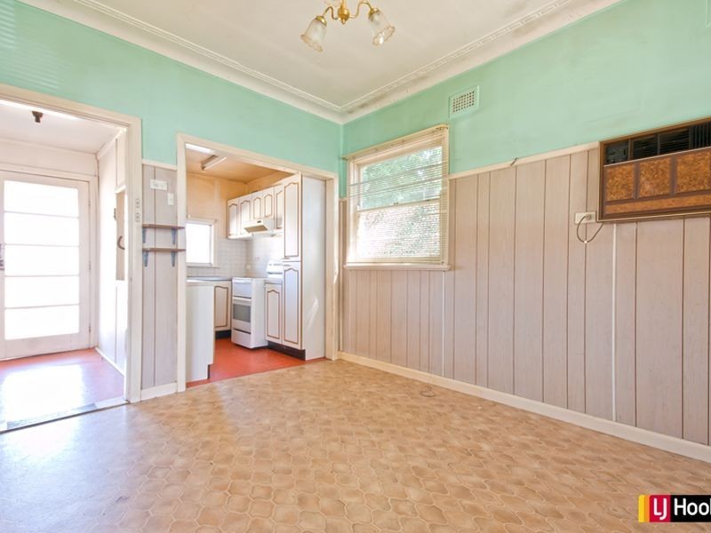 8 Fursorb Street, Marayong NSW 2148