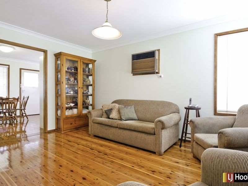 17 Craig Avenue, Oxley Park NSW 2760