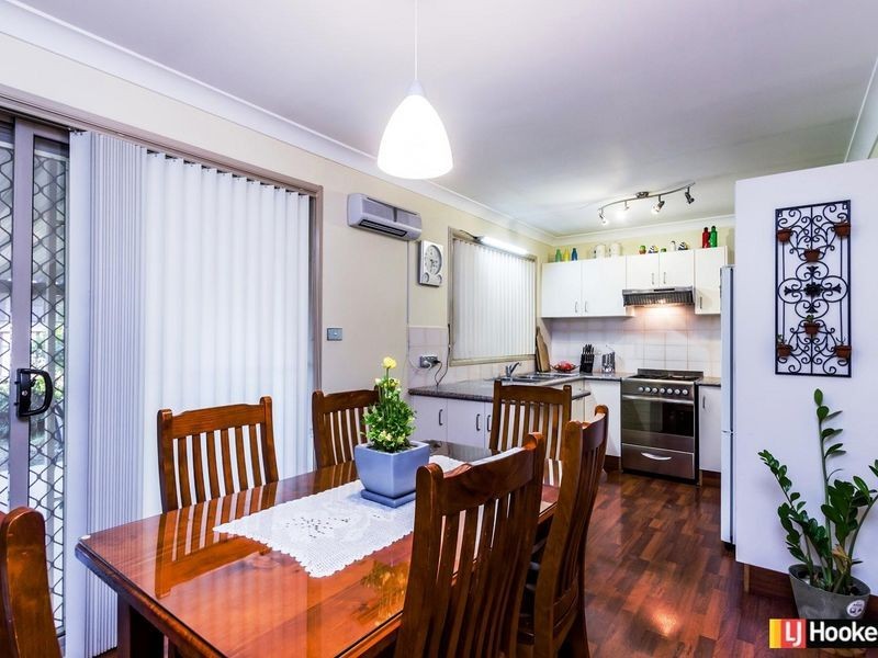 15 Dillon Place, Oakhurst NSW 2761