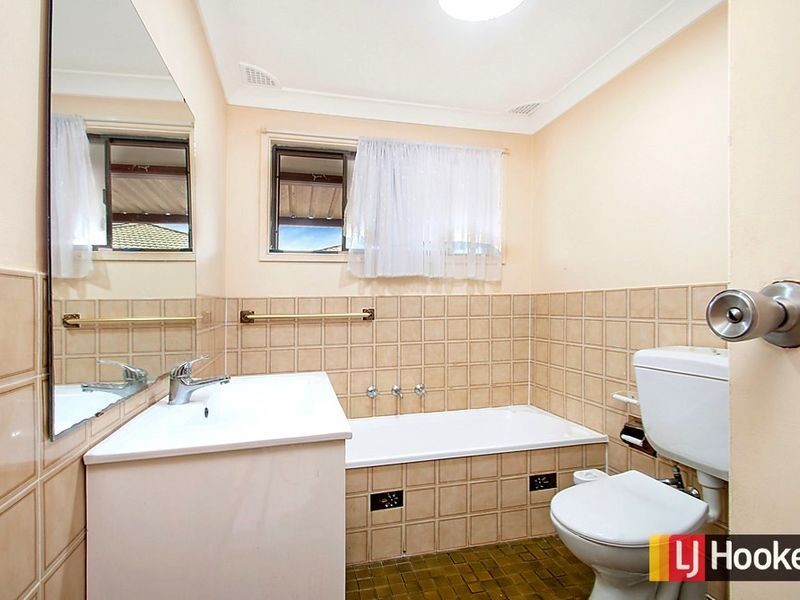 77 Alford Street, Quakers Hill NSW 2763