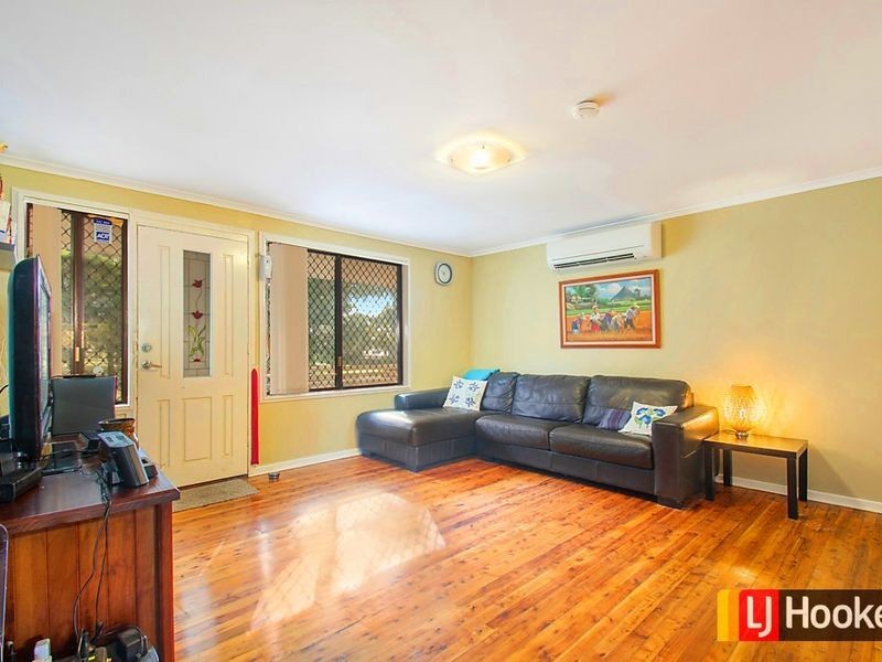 15 Adelphi Crescent, Doonside NSW 2767