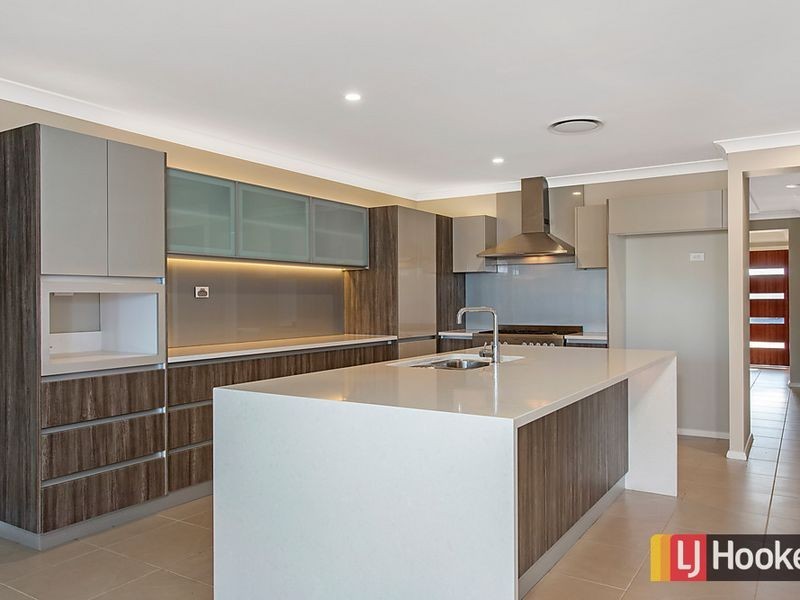 11 Kirkwood Crescent, Colebee NSW 2761