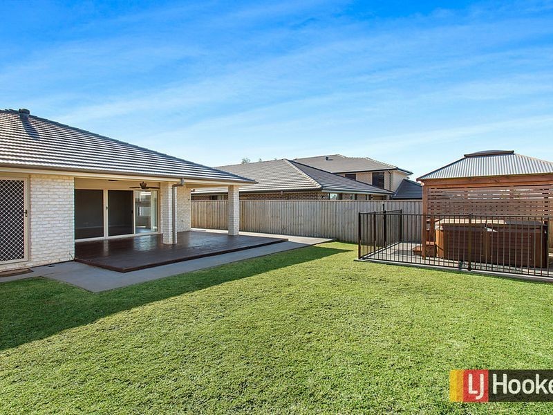 11 Kirkwood Crescent, Colebee NSW 2761