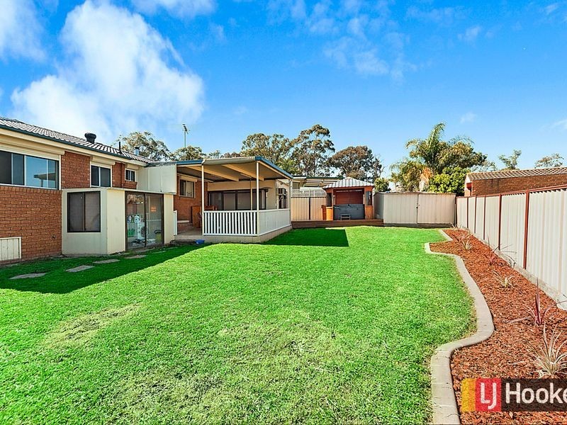 8 Kuala Close, Dean Park NSW 2761