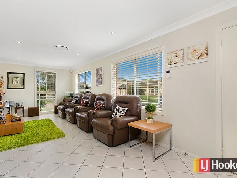 42 Pottery Circuit, Woodcroft NSW 2767