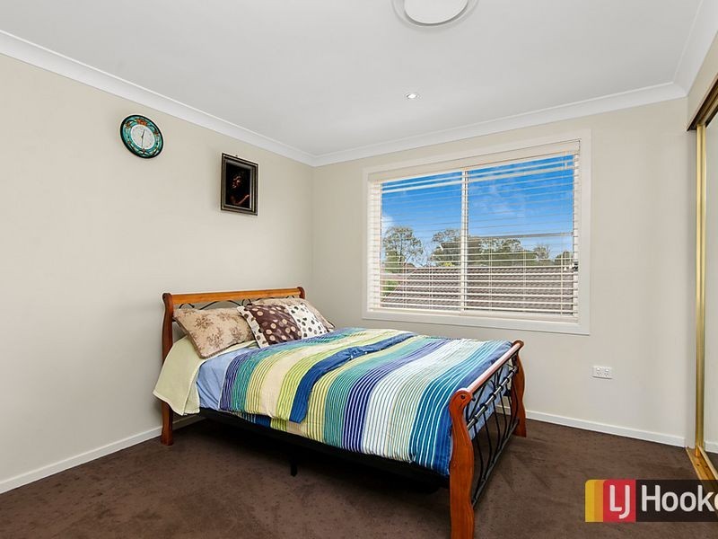 42 Pottery Circuit, Woodcroft NSW 2767