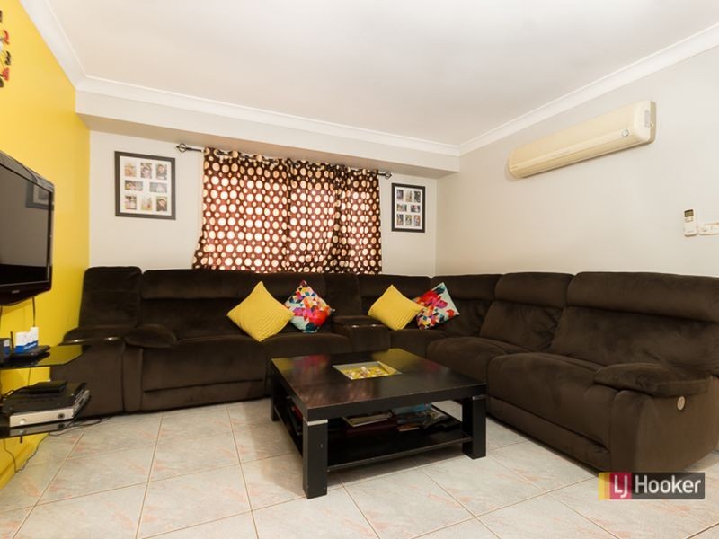 8 Flamingo Grove, Plumpton NSW 2761