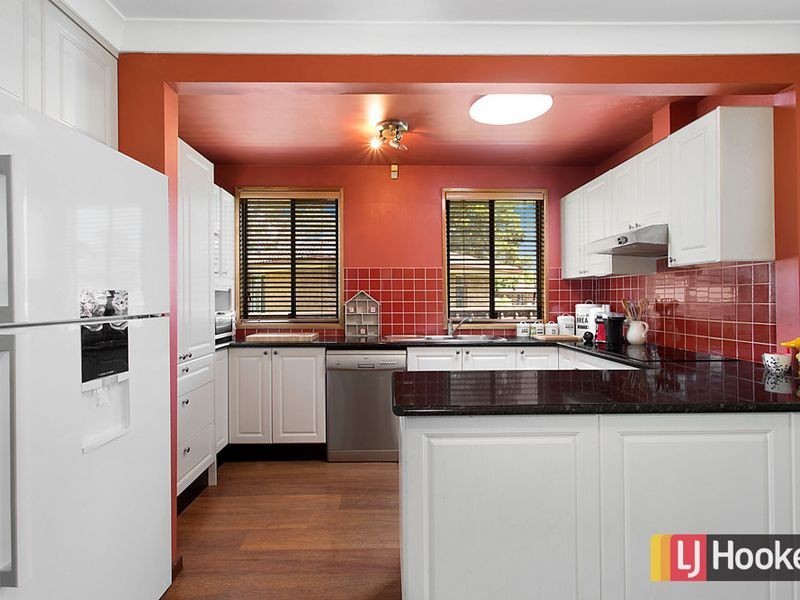 6 Coppin Place, Doonside NSW 2767