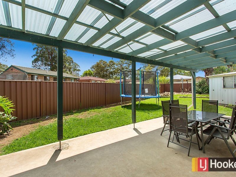 6 Coppin Place, Doonside NSW 2767