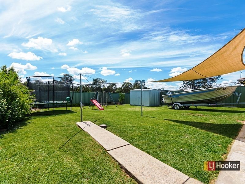 97 Colebee Crescent, Hassall Grove NSW 2761