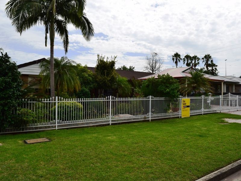 11-13 Player Street, St Marys NSW 2760