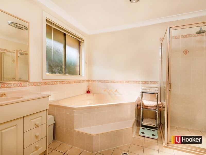 4 Glennis Close, Glendenning NSW 2761